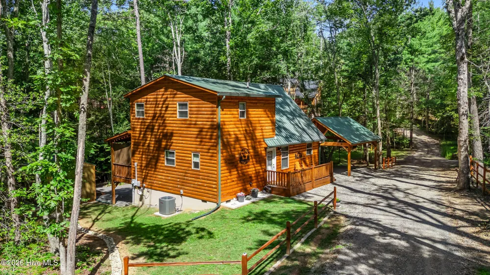 84 Oakcrest Lane Murphy, NC 28906