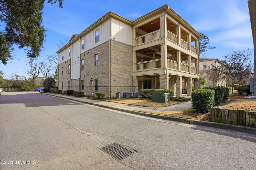 115 Covil Avenue #Unit 102 Wilmington, NC 28403