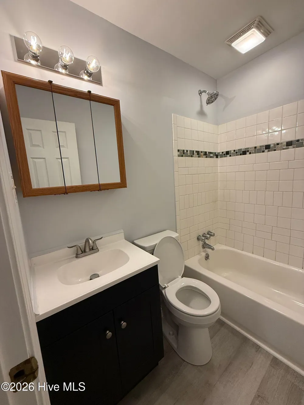515 Oak Lane Jacksonville, NC 28540
