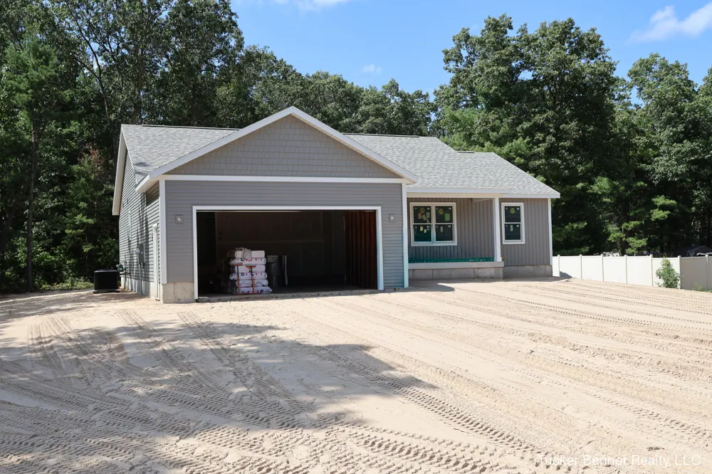 6243 Wasatch Lane Twin Lake, MI 49457