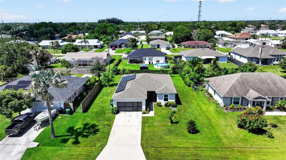 2098 SW Burlington St Port St. Lucie, FL 34984