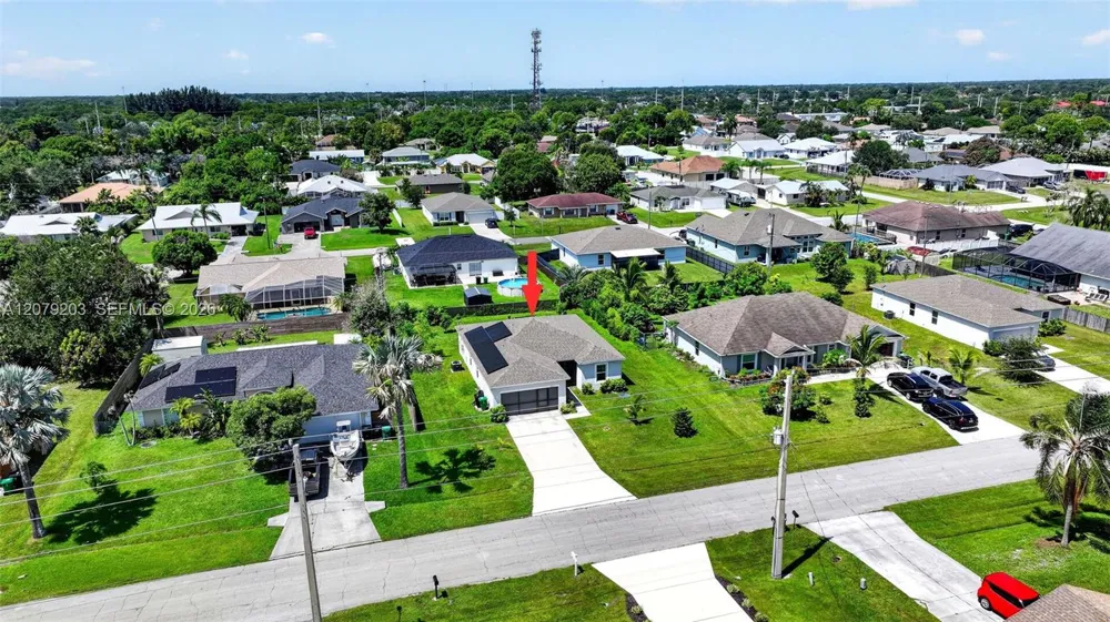 2098 SW Burlington St Port St. Lucie, FL 34984
