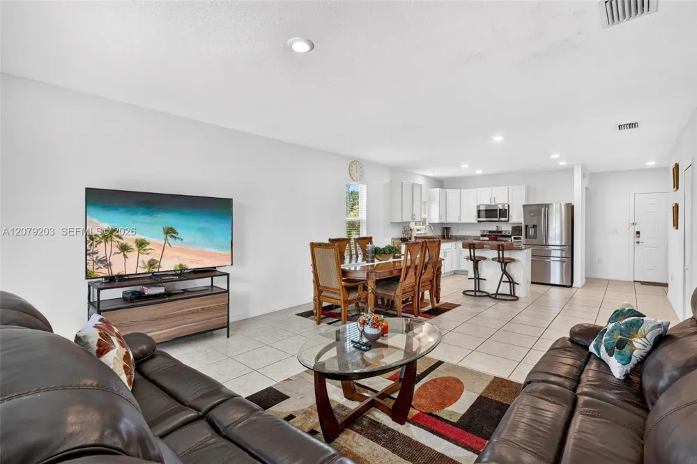 2098 SW Burlington St Port St. Lucie, FL 34984