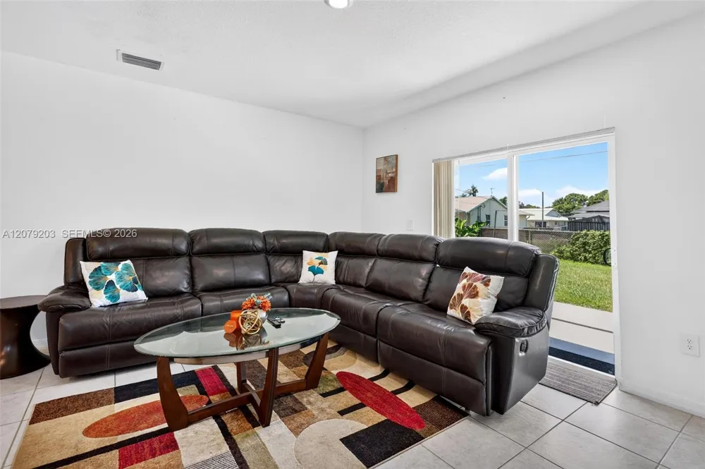 2098 SW Burlington St Port St. Lucie, FL 34984