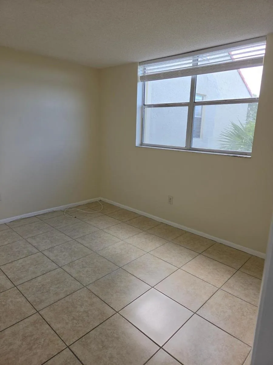 1820 81ST AVENUE #3404 North Lauderdale, FL 33068
