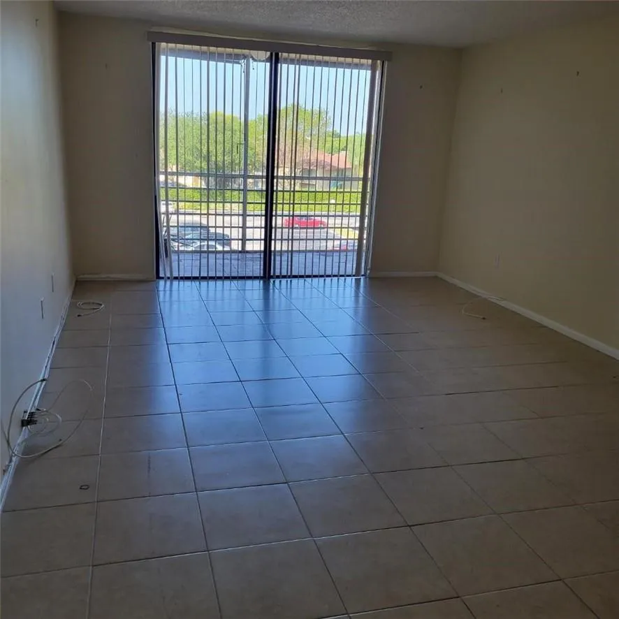 1820 81ST AVENUE #3404 North Lauderdale, FL 33068