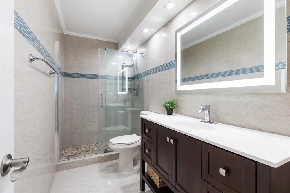 427 Golden Isles Drive Hallandale Beach, FL 33009