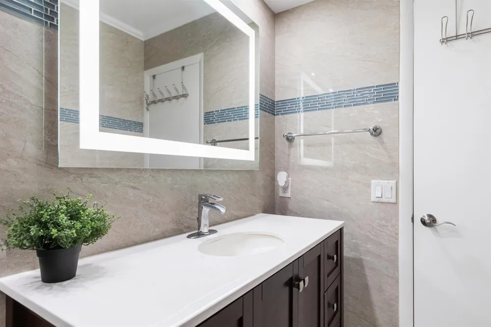 427 Golden Isles Drive Hallandale Beach, FL 33009