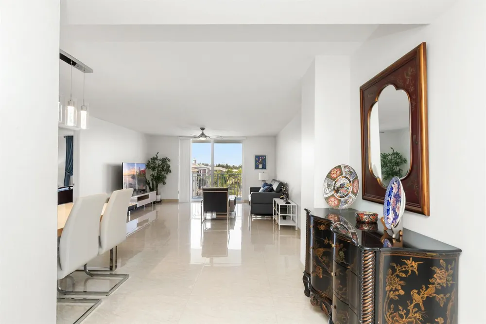 427 Golden Isles Drive Hallandale Beach, FL 33009