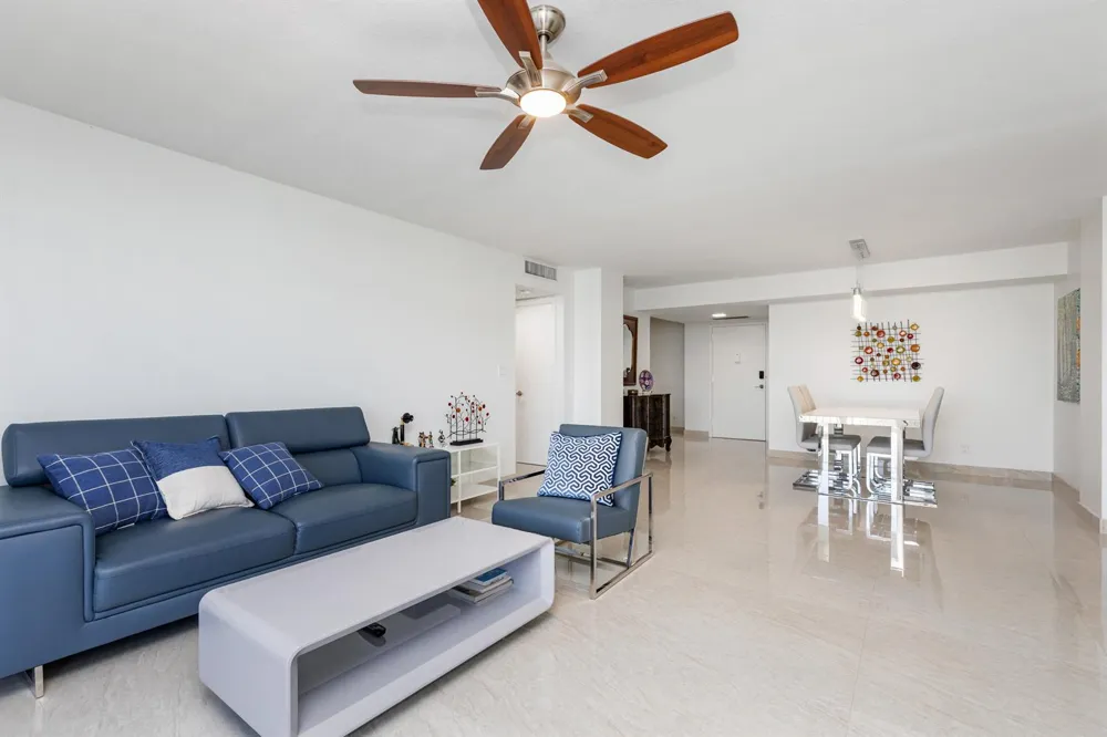 427 Golden Isles Drive Hallandale Beach, FL 33009