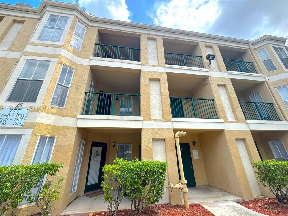 777 Riverside Dr #1510 Coral Springs, FL 33071