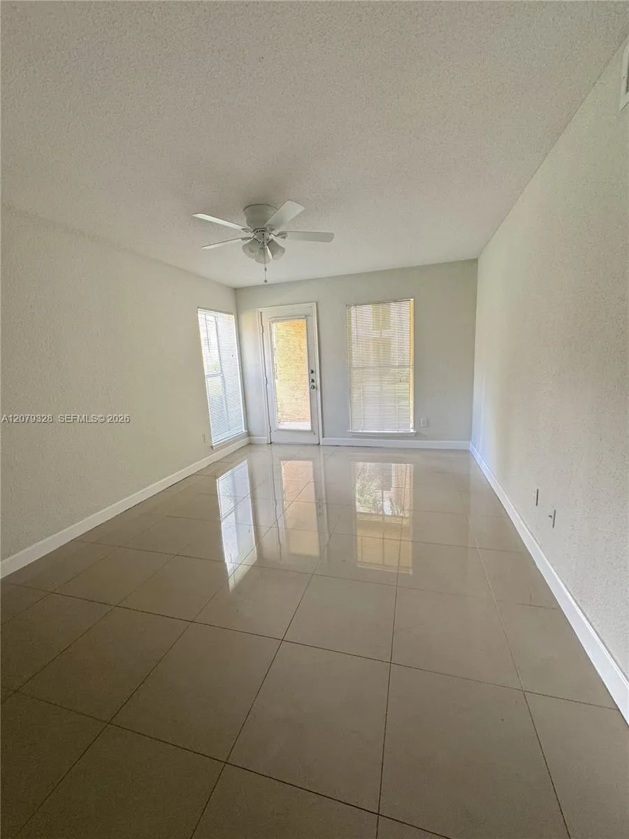 777 Riverside Dr #1510 Coral Springs, FL 33071