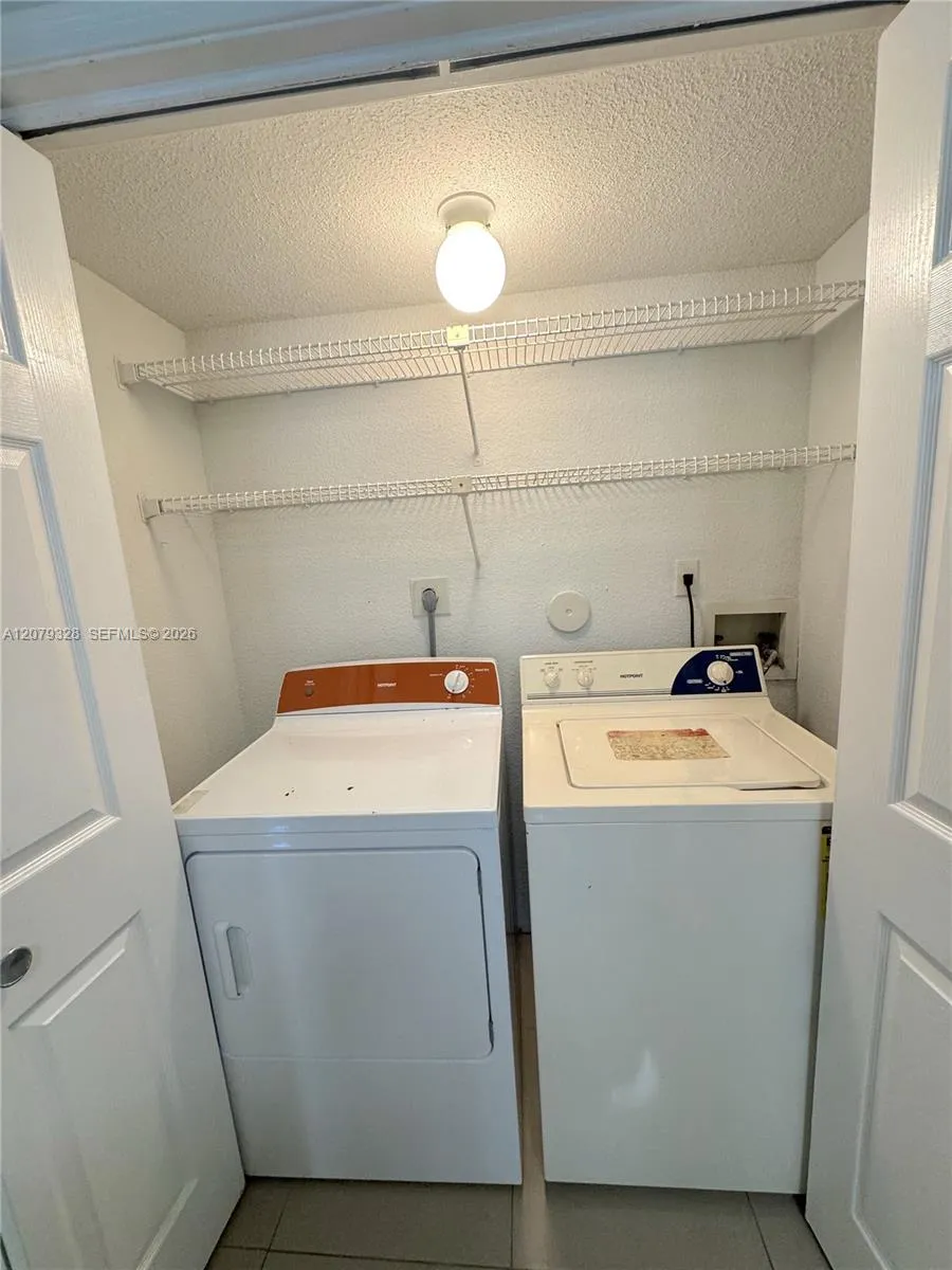 777 Riverside Dr #1510 Coral Springs, FL 33071