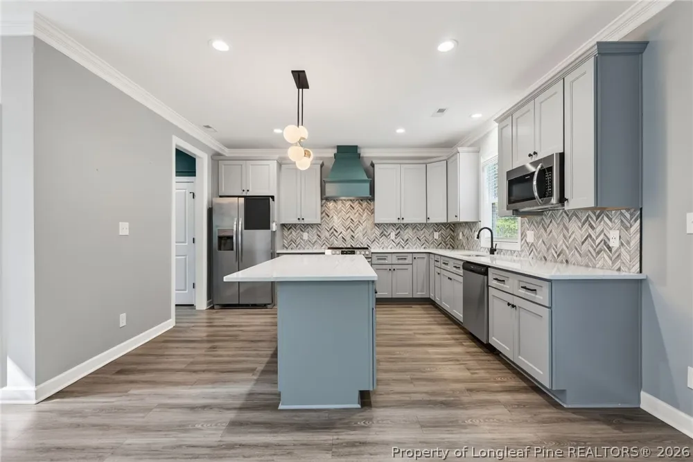 30261 East Lake Drive Wagram, NC 28396