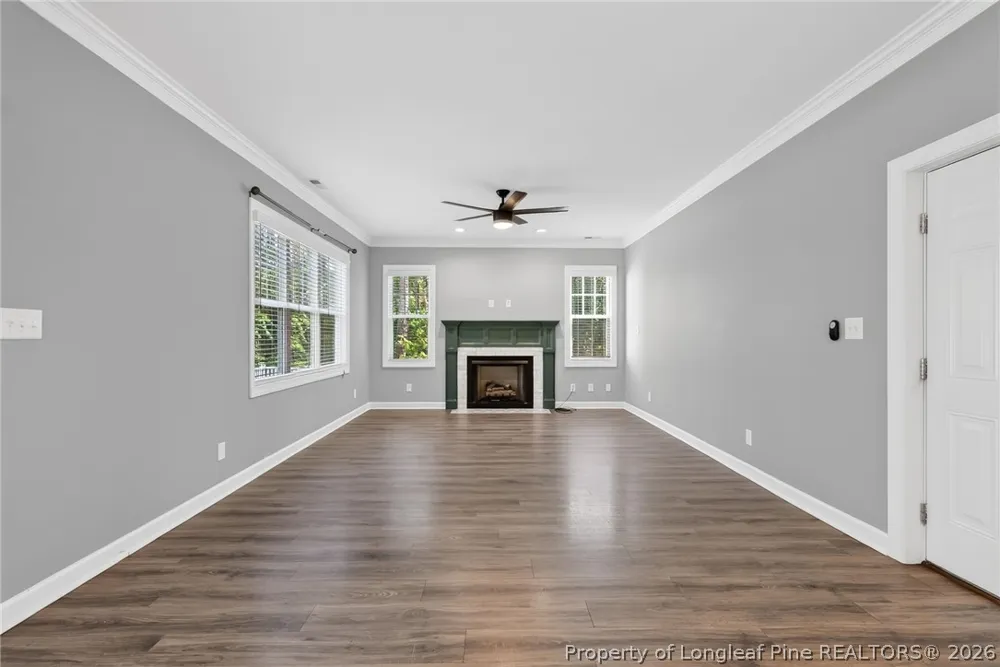 30261 East Lake Drive Wagram, NC 28396