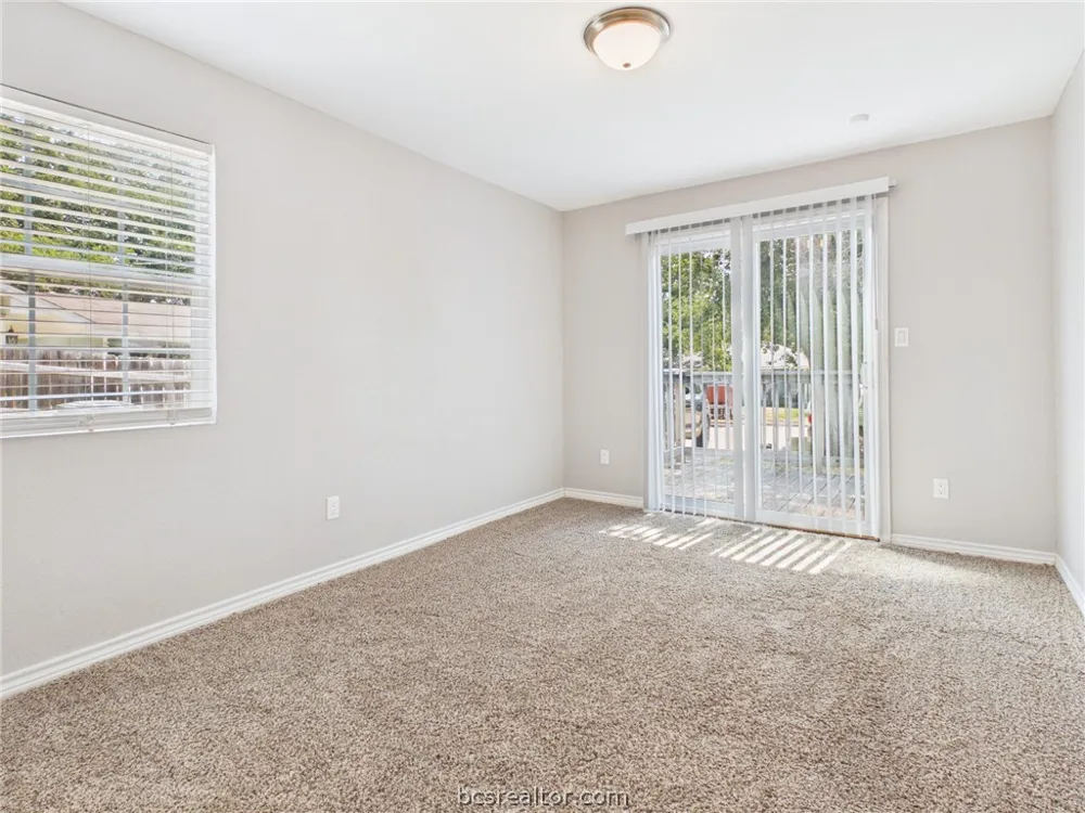 814 Mitchell Street #B Bryan, TX 77802
