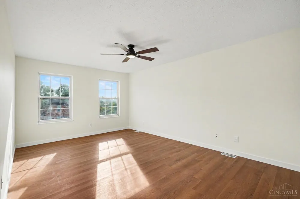 709 Ginger Ridge Drive Trenton, OH 45067