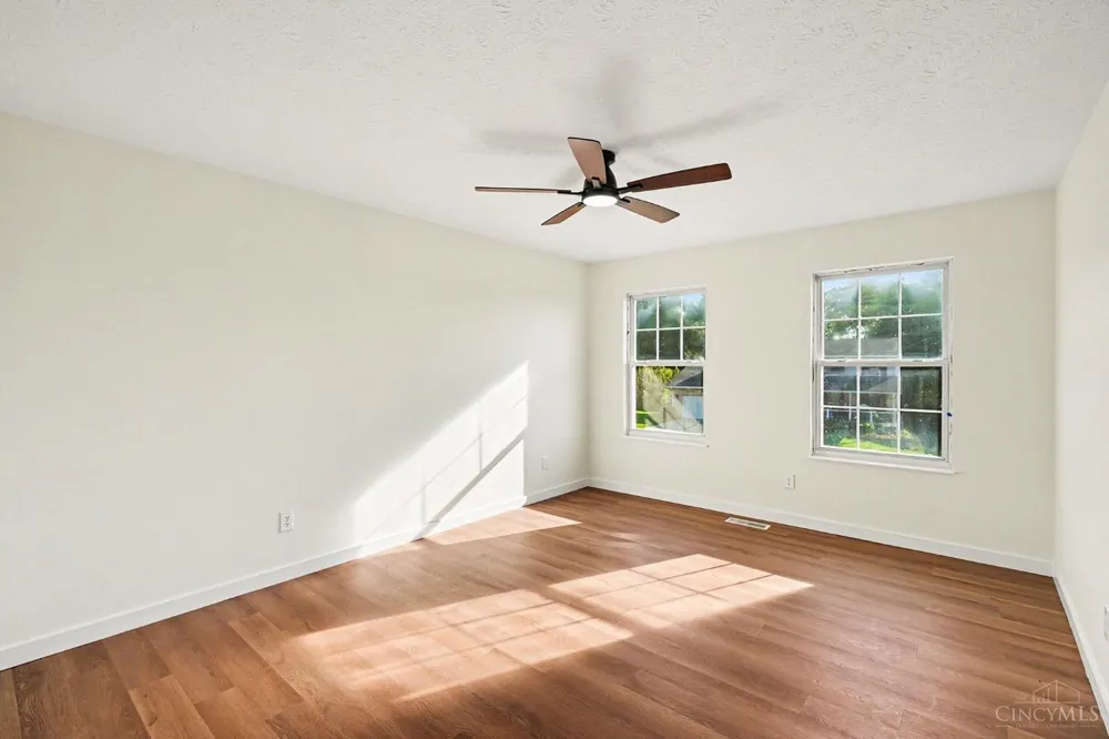 709 Ginger Ridge Drive Trenton, OH 45067
