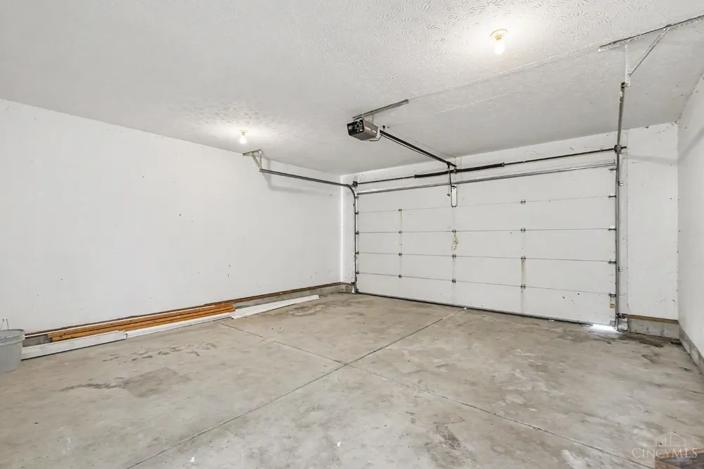 709 Ginger Ridge Drive Trenton, OH 45067