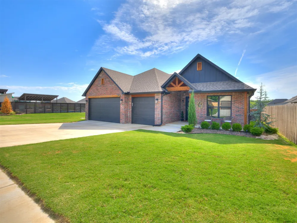 12884 S 21st Place E Jenks, OK 74008