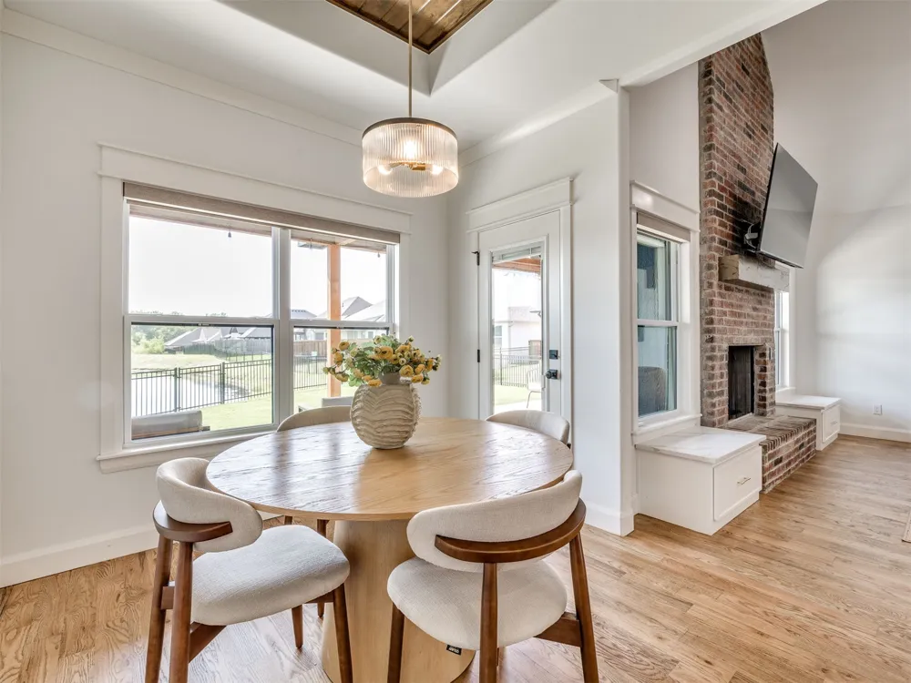 12884 S 21st Place E Jenks, OK 74008