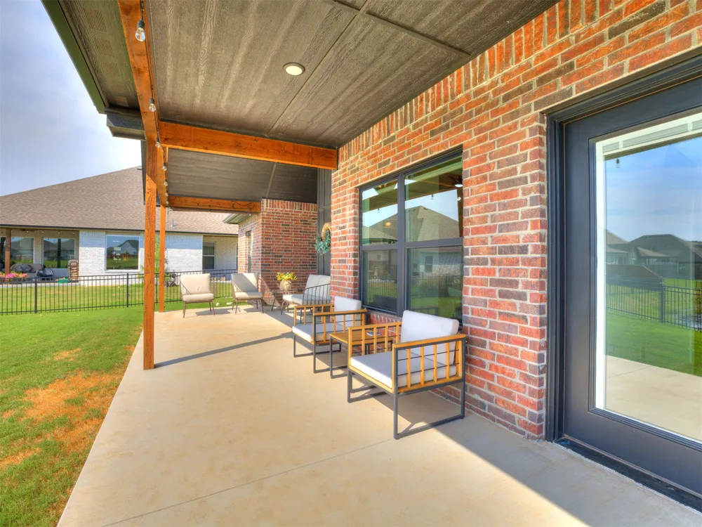 12884 S 21st Place E Jenks, OK 74008