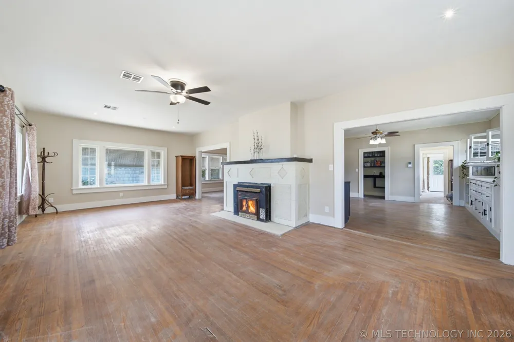 603 S Wood Avenue Hominy, OK 74035