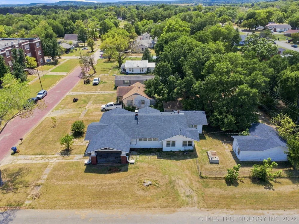 603 S Wood Avenue Hominy, OK 74035