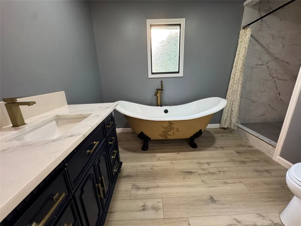8106 S Pittsburg Avenue Tulsa, OK 74137