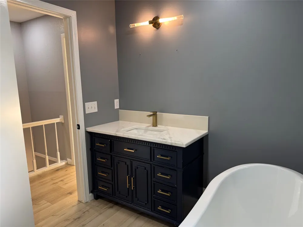 8106 S Pittsburg Avenue Tulsa, OK 74137