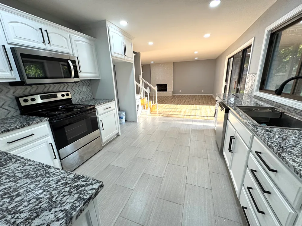 8106 S Pittsburg Avenue Tulsa, OK 74137