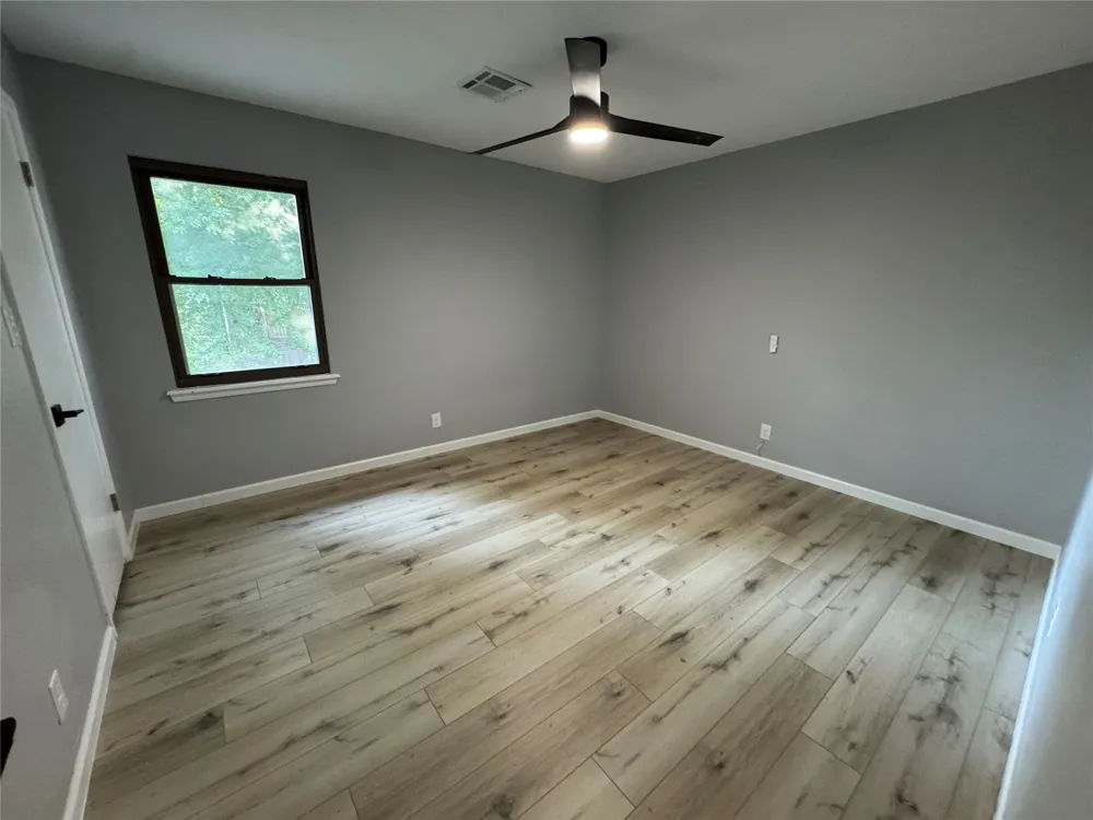 8106 S Pittsburg Avenue Tulsa, OK 74137