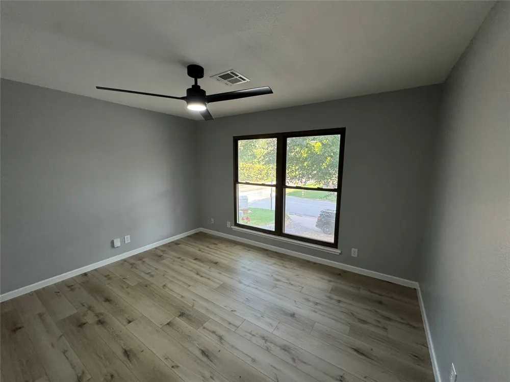 8106 S Pittsburg Avenue Tulsa, OK 74137