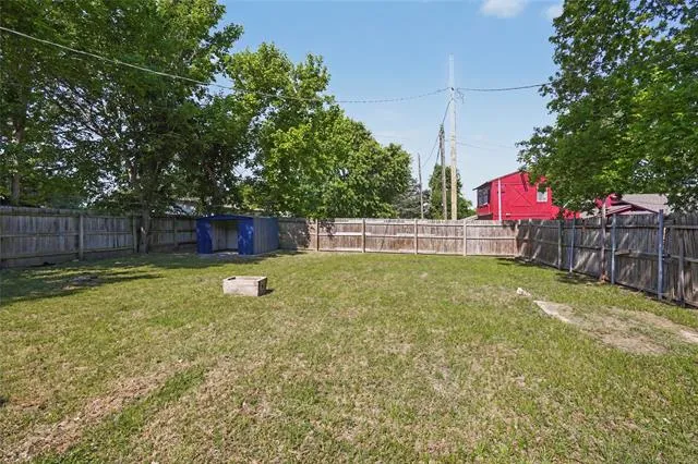 1616 S Park Street Sapulpa, OK 74066