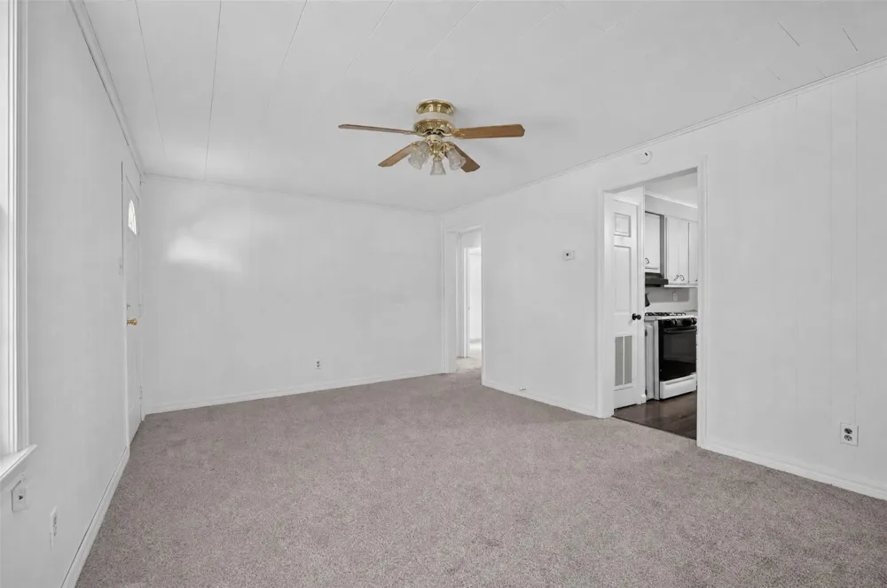 324 SE 4th Street Pryor, OK 74361