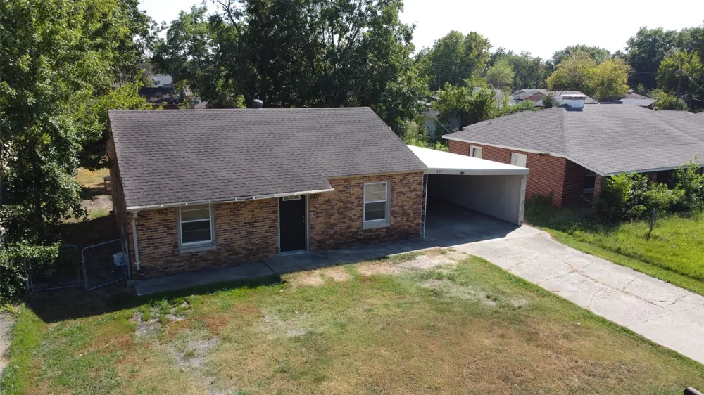 324 SE 4th Street Pryor, OK 74361