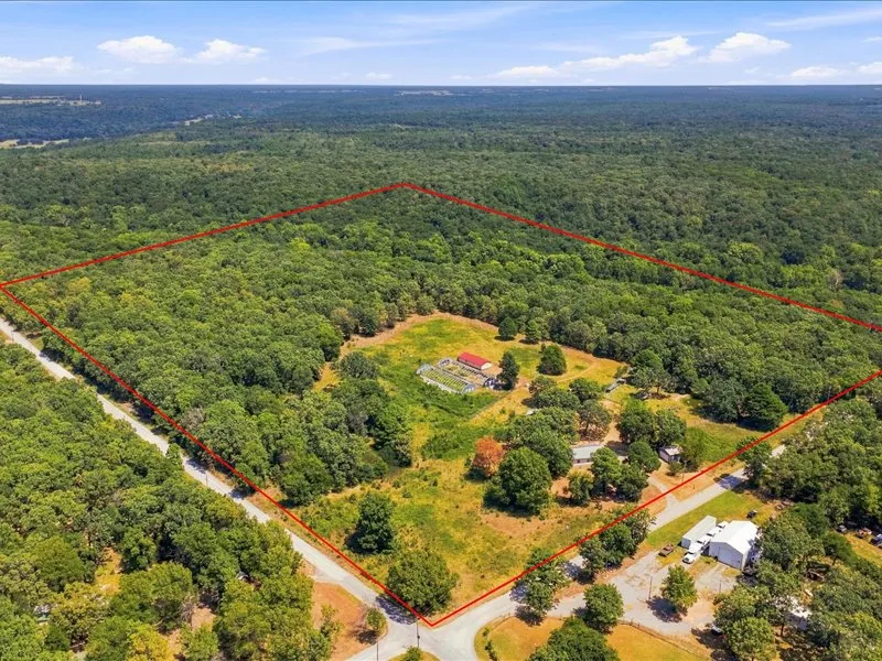 8055 E 585 Locust Grove, OK 74352