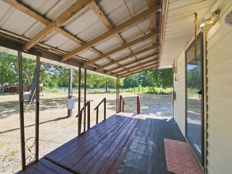 8055 E 585 Locust Grove, OK 74352