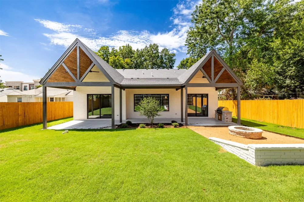 3917 S Rockford Avenue Tulsa, OK 74105