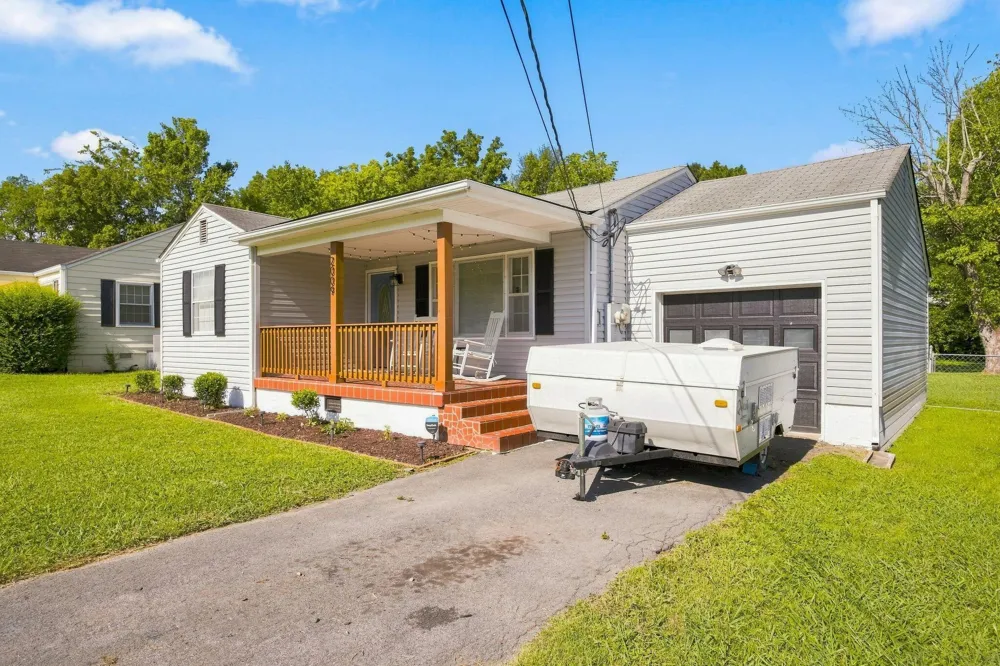 2009 Myrtle Avenue Chattanooga, TN 37412