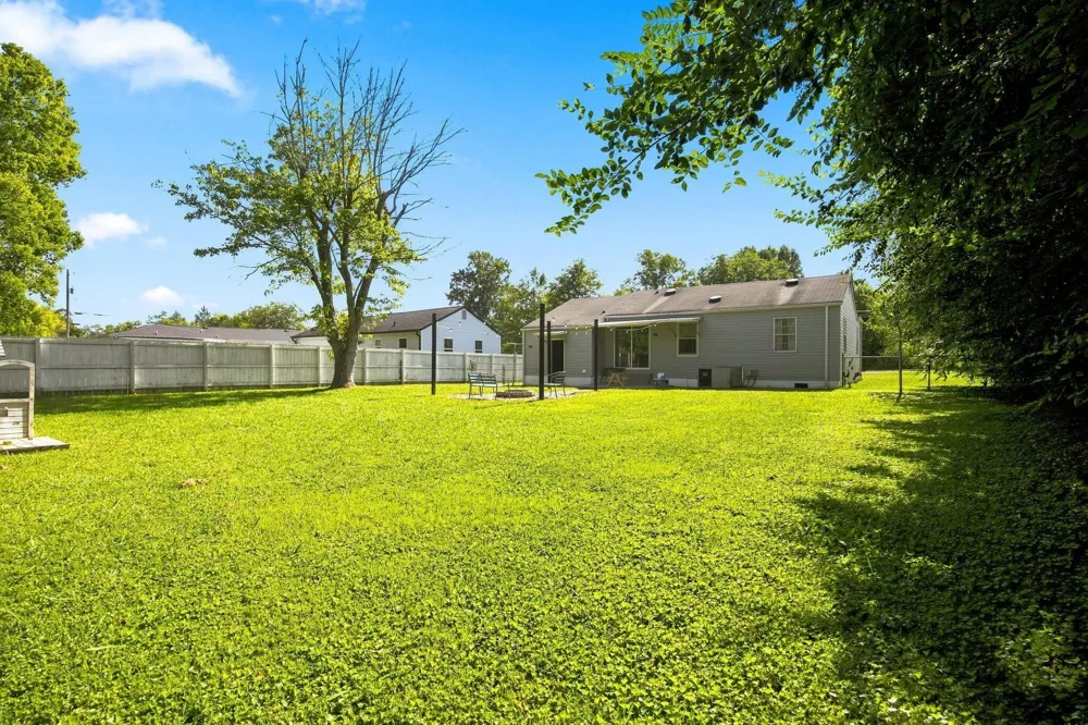 2009 Myrtle Avenue Chattanooga, TN 37412