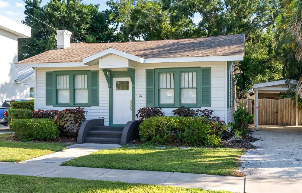 2530 LOMA LINDA STREET Sarasota, FL 34239