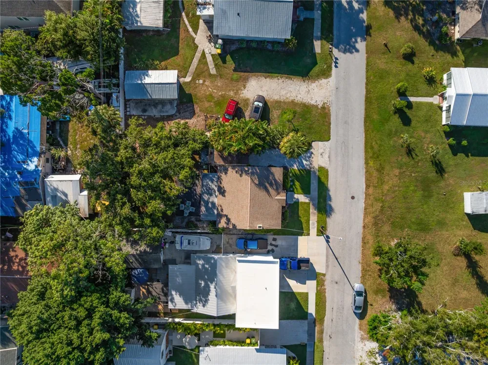 2530 LOMA LINDA STREET Sarasota, FL 34239