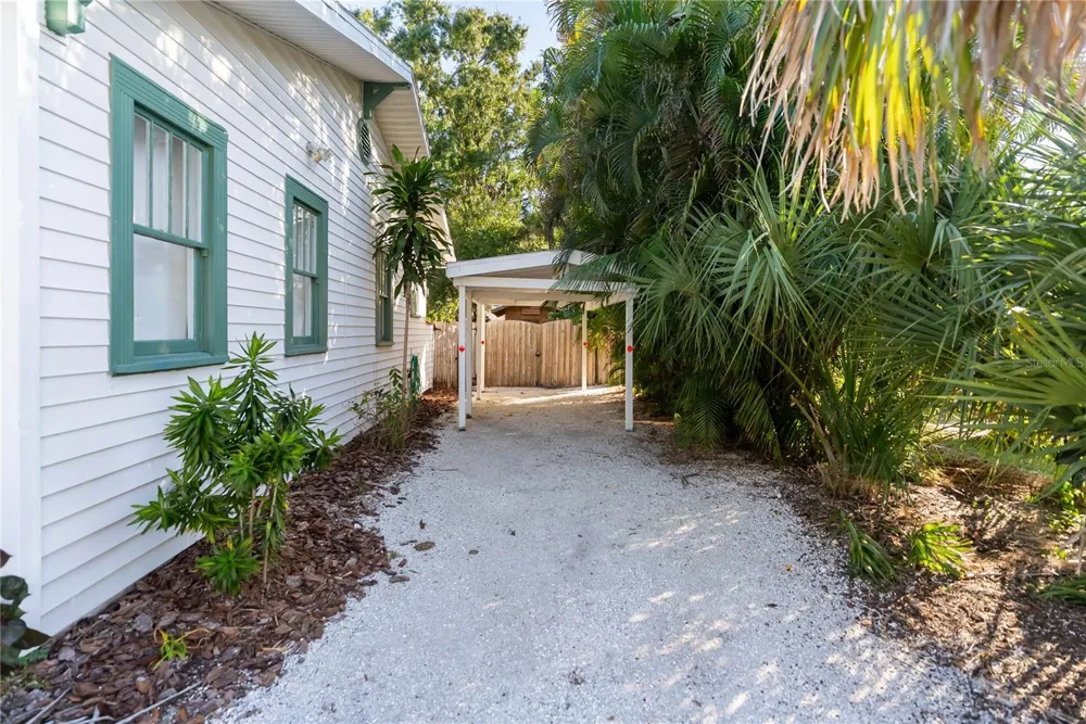 2530 LOMA LINDA STREET Sarasota, FL 34239
