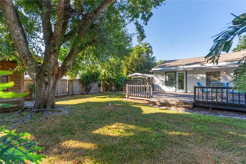 2530 LOMA LINDA STREET Sarasota, FL 34239