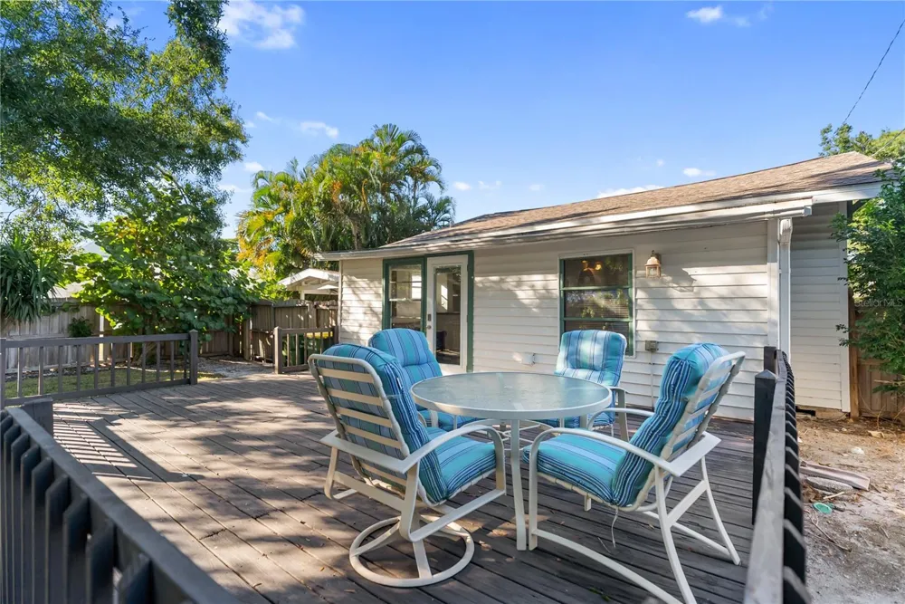2530 LOMA LINDA STREET Sarasota, FL 34239