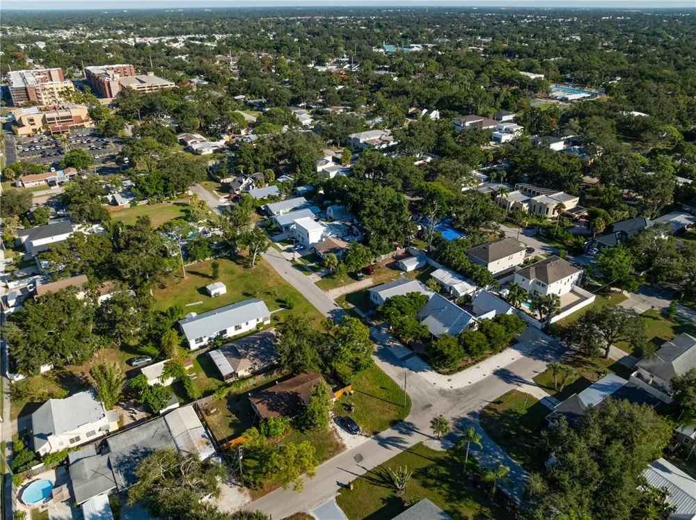 2530 LOMA LINDA STREET Sarasota, FL 34239