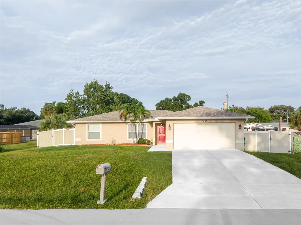 3147 LOBELIA ROAD Venice, FL 34293