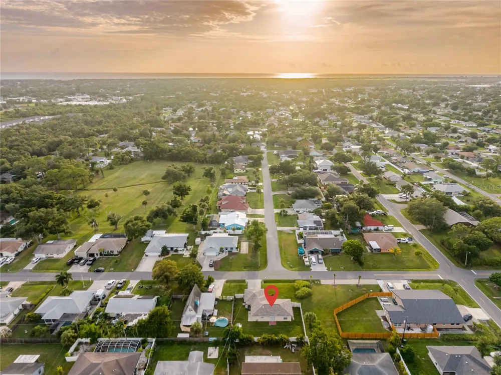 3147 LOBELIA ROAD Venice, FL 34293
