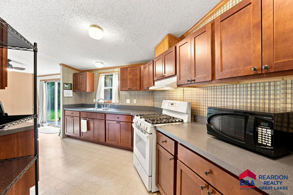 5799 Verta Drive NE Plainfield Charter Township, MI 49306